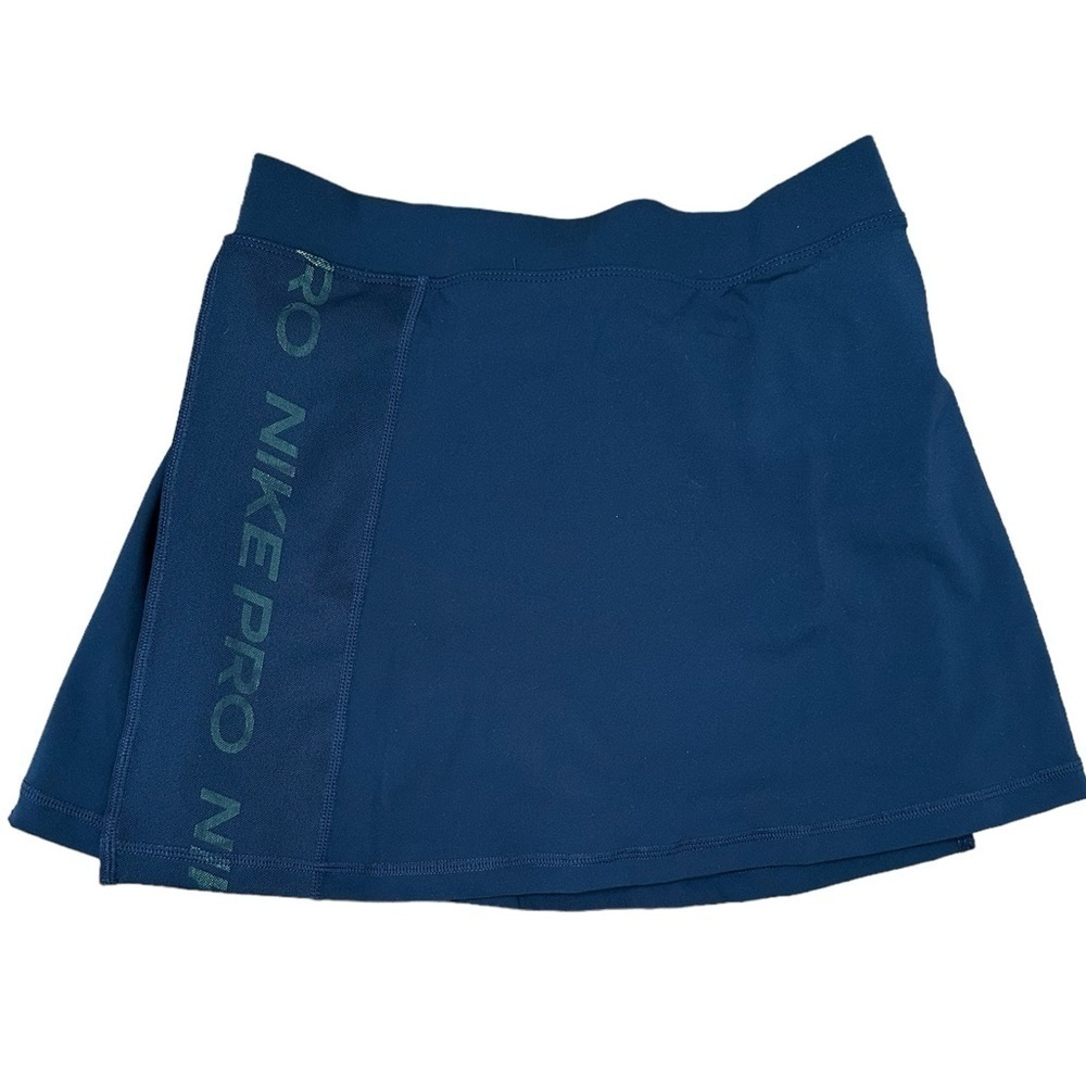 Nike Women’s Dri-Fit Skort. Size Small.
